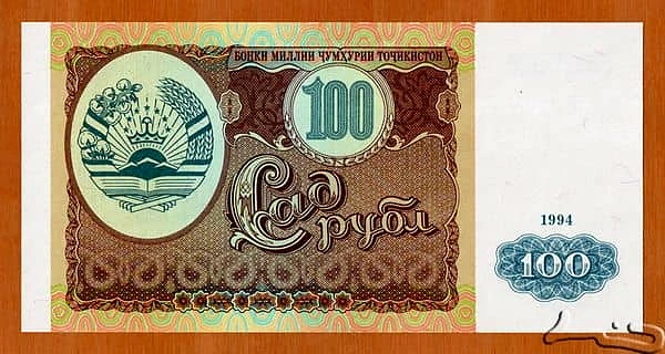 100 卢布
